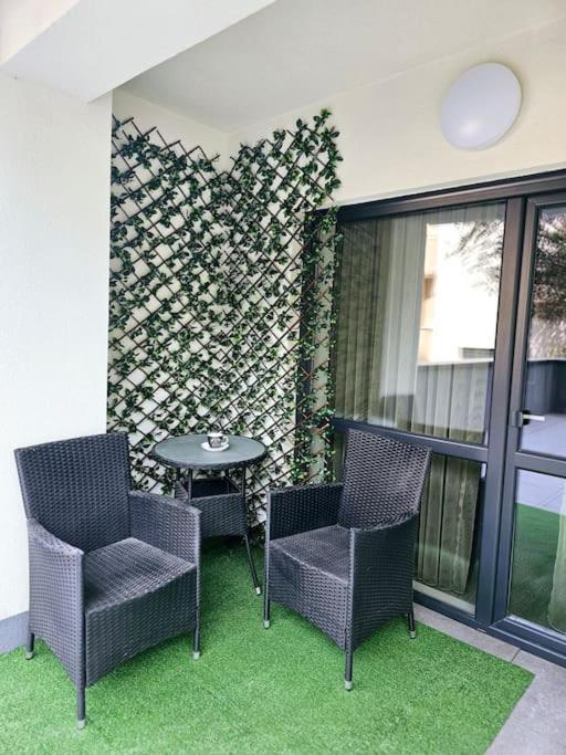 Ewa Green Towers Πιτέστι Εξωτερικό φωτογραφία